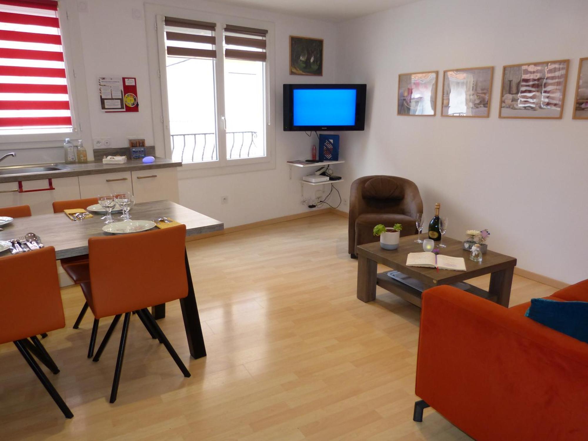 Thues Neuf - Perpignan City Room Екстер'єр фото